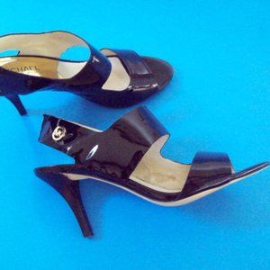 MICHAEL MICHAEL KORS BLACK PATENT LEATHER SHOES